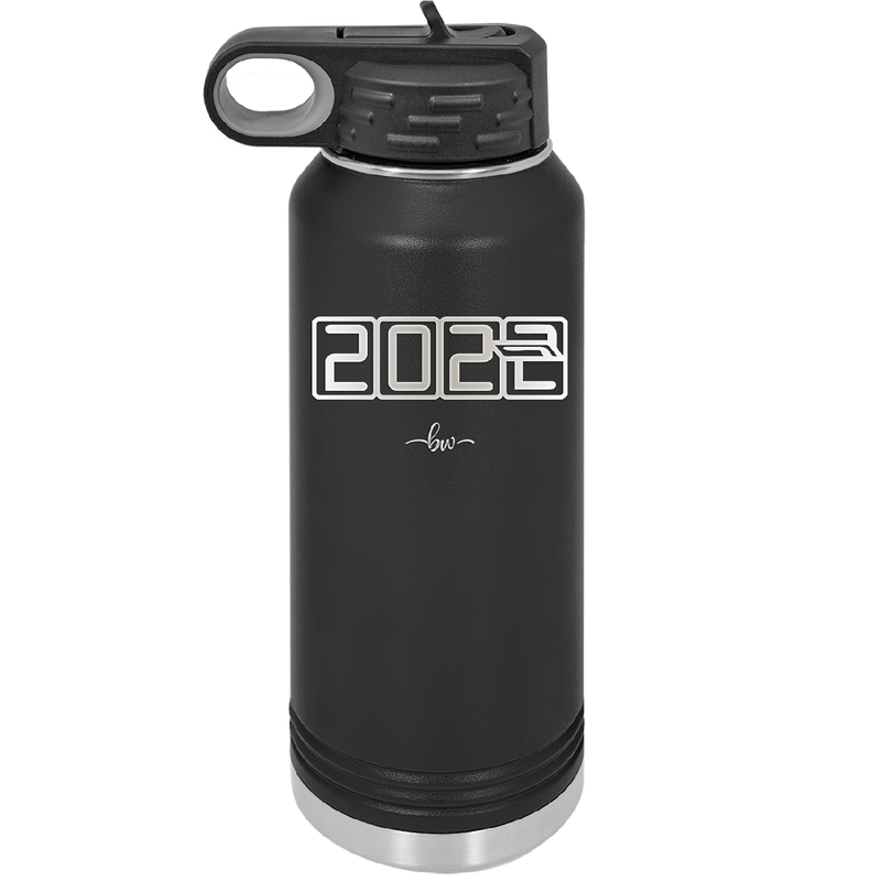 32 oz water bottle 2023 countdown- black